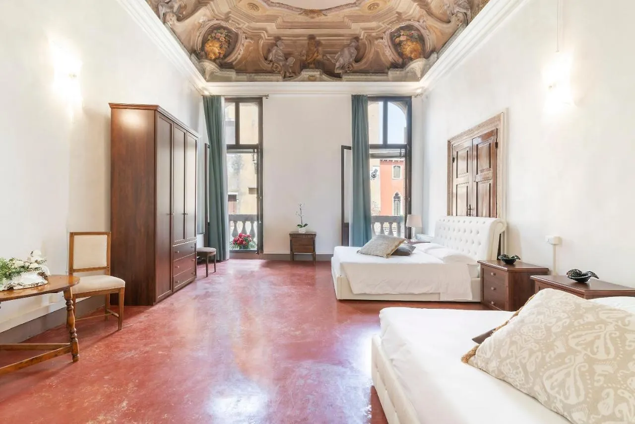 Riva Palace Apartments By Wonderful Italy Venedig Italien