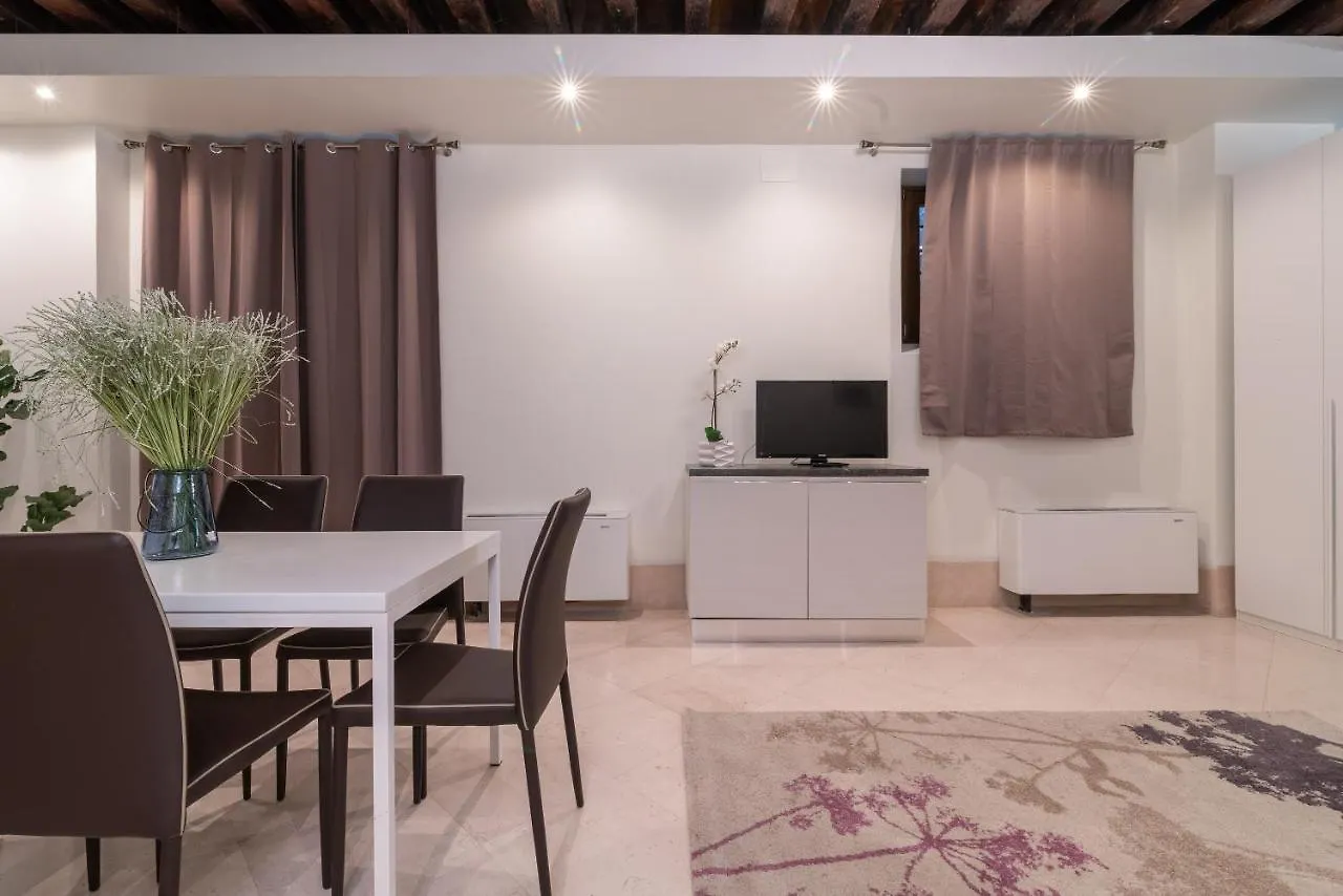 Riva Palace Apartments By Wonderful Italy Venedig 0*,  Italien